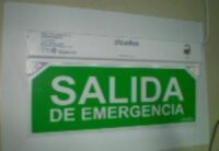 Señalizacion Atomlux SALIDA DE EMERGENCIA Acrilico Luminoso (9905L-D/F)